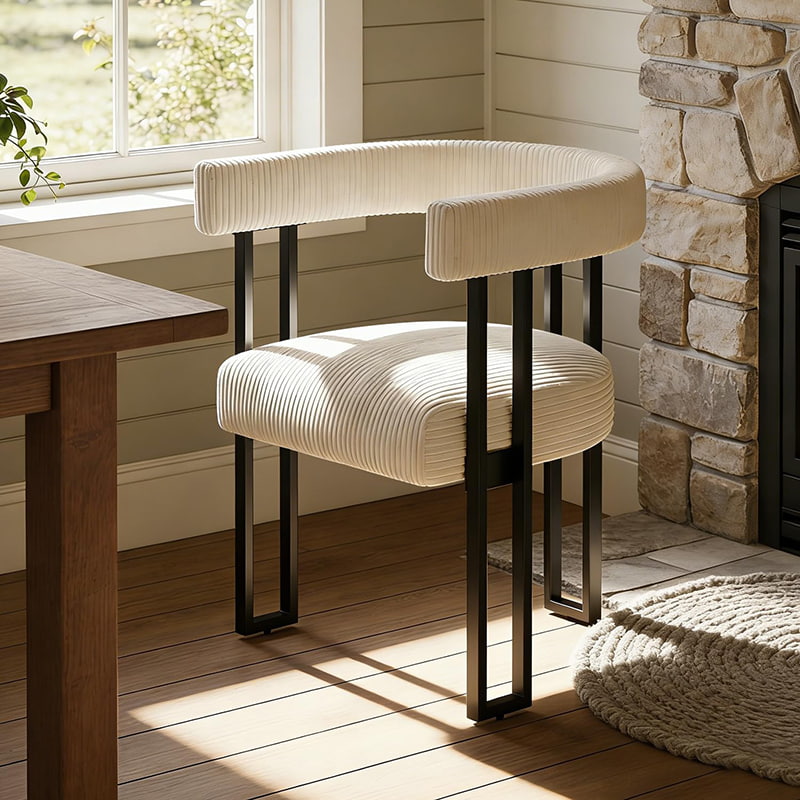 বাউকল ডাইনিং চেয়ার, মেটাল লেগ সহ সাদা কর্ডরয় আপহোলস্টার্ড ডাইনিং রুমের চেয়ার, মিড সেঞ্চুরি আধুনিক অ্যাকসেন্ট চেয়ার